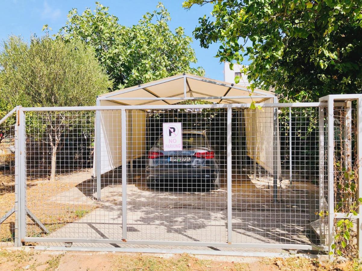 Chloe'S Sunrise Beach House Villa Atene Esterno foto