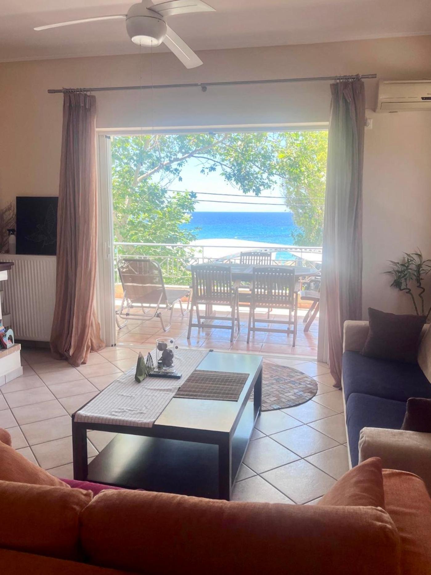 Chloe'S Sunrise Beach House Villa Atene Esterno foto
